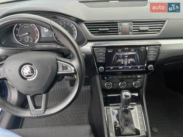 Шкода Суперб, объемом двигателя 1.8 л и пробегом 129 тыс. км за 16000 $, фото 13 на Automoto.ua
