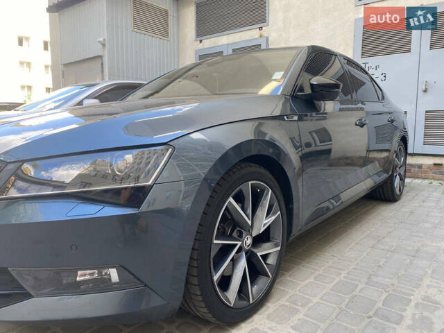 Шкода Суперб, объемом двигателя 2 л и пробегом 110 тыс. км за 28300 $, фото 6 на Automoto.ua