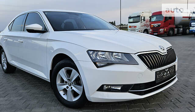 Шкода Суперб, объемом двигателя 1.8 л и пробегом 83 тыс. км за 14500 $, фото 31 на Automoto.ua