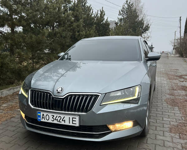 Шкода Суперб, объемом двигателя 2 л и пробегом 171 тыс. км за 19700 $, фото 2 на Automoto.ua