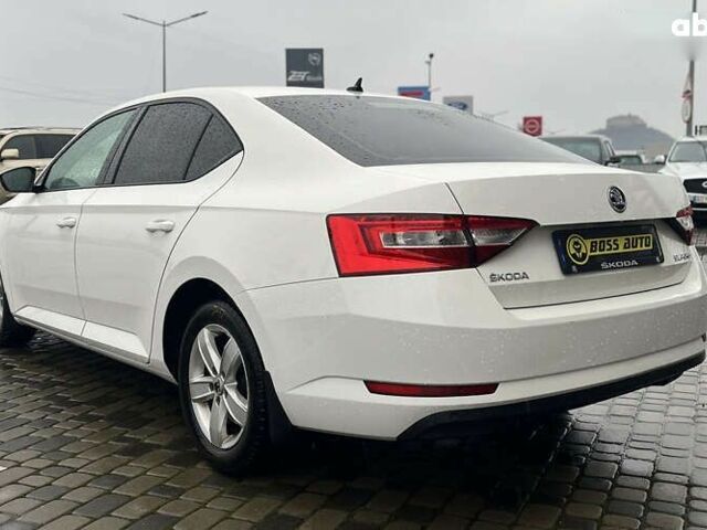 Шкода Суперб, объемом двигателя 1.6 л и пробегом 197 тыс. км за 14999 $, фото 4 на Automoto.ua