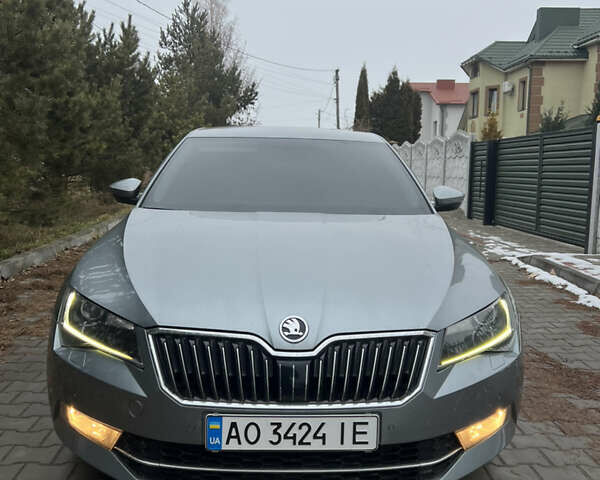 Шкода Суперб, объемом двигателя 2 л и пробегом 171 тыс. км за 19700 $, фото 3 на Automoto.ua