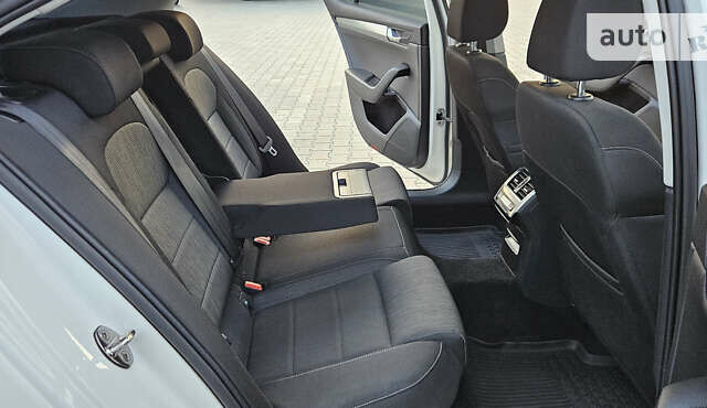 Шкода Суперб, объемом двигателя 1.8 л и пробегом 83 тыс. км за 14500 $, фото 19 на Automoto.ua