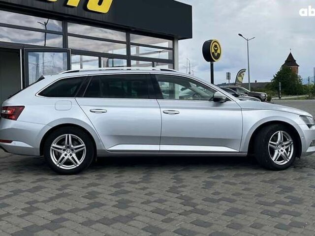 Шкода Суперб, объемом двигателя 2 л и пробегом 293 тыс. км за 17600 $, фото 7 на Automoto.ua
