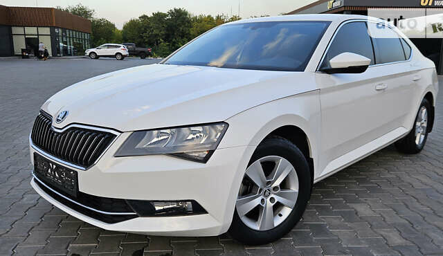 Шкода Суперб, объемом двигателя 1.8 л и пробегом 83 тыс. км за 14500 $, фото 32 на Automoto.ua