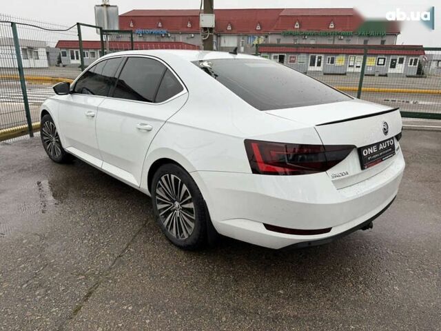 Шкода Суперб, объемом двигателя 2 л и пробегом 237 тыс. км за 18590 $, фото 2 на Automoto.ua