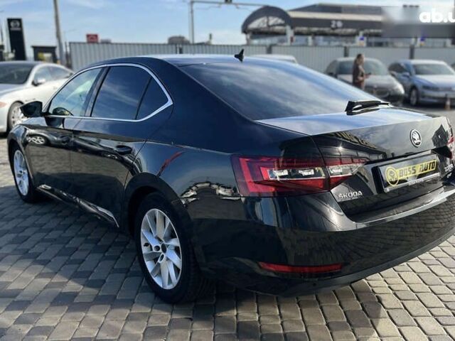 Шкода Суперб, объемом двигателя 2 л и пробегом 292 тыс. км за 21600 $, фото 4 на Automoto.ua