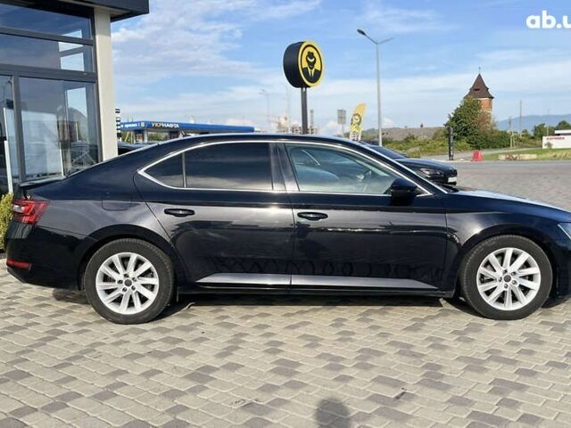 Шкода Суперб, объемом двигателя 2 л и пробегом 292 тыс. км за 21600 $, фото 7 на Automoto.ua