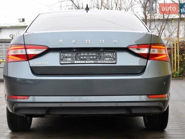 Шкода Суперб, объемом двигателя 1.6 л и пробегом 240 тыс. км за 17600 $, фото 10 на Automoto.ua