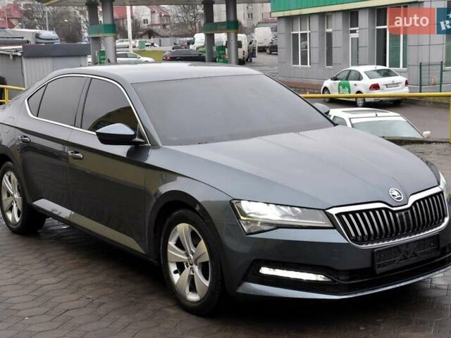 Шкода Суперб, объемом двигателя 1.6 л и пробегом 240 тыс. км за 17600 $, фото 5 на Automoto.ua