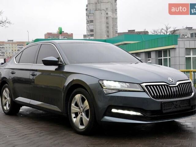 Шкода Суперб, объемом двигателя 1.6 л и пробегом 240 тыс. км за 17600 $, фото 6 на Automoto.ua