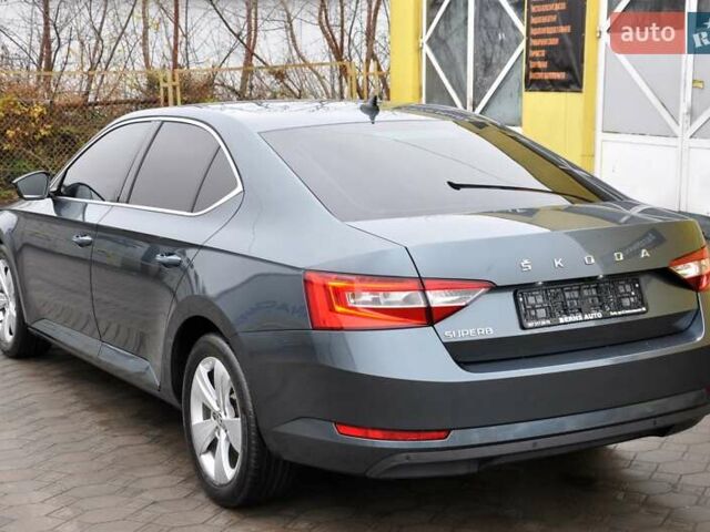 Шкода Суперб, объемом двигателя 1.6 л и пробегом 240 тыс. км за 17600 $, фото 11 на Automoto.ua