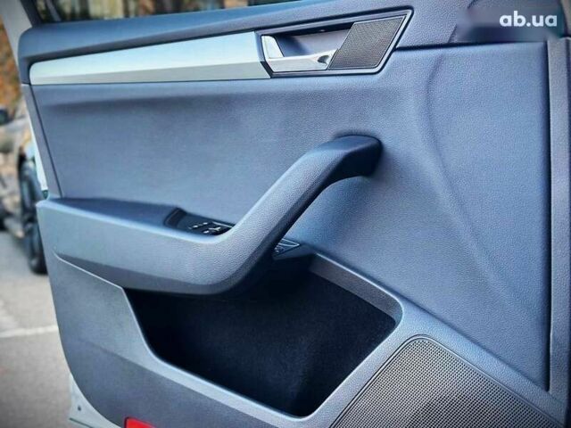 Шкода Суперб, об'ємом двигуна 2 л та пробігом 120 тис. км за 26500 $, фото 21 на Automoto.ua