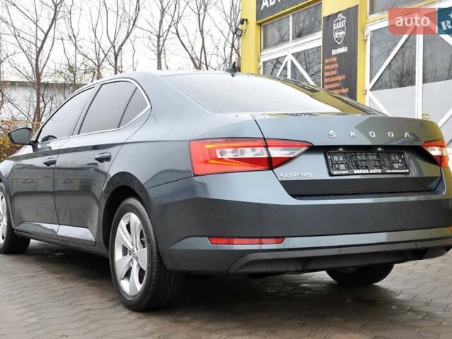 Шкода Суперб, объемом двигателя 1.6 л и пробегом 240 тыс. км за 17600 $, фото 12 на Automoto.ua
