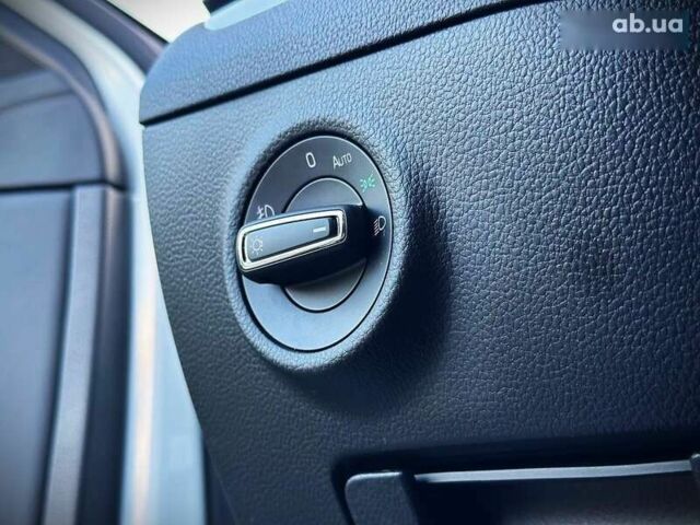 Шкода Суперб, об'ємом двигуна 2 л та пробігом 120 тис. км за 26300 $, фото 23 на Automoto.ua