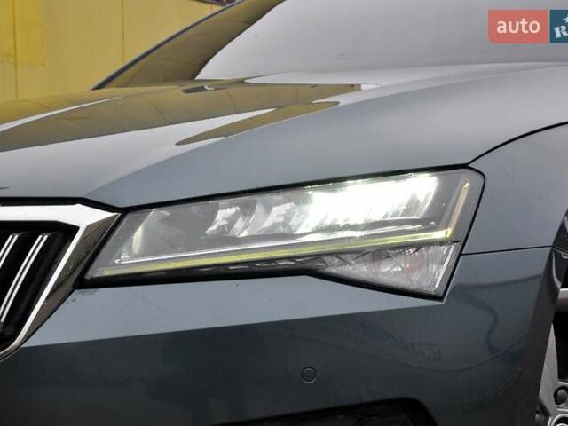 Шкода Суперб, объемом двигателя 1.6 л и пробегом 240 тыс. км за 17600 $, фото 43 на Automoto.ua