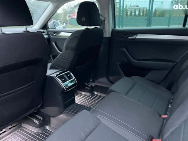 Шкода Суперб, объемом двигателя 2 л и пробегом 280 тыс. км за 16700 $, фото 17 на Automoto.ua