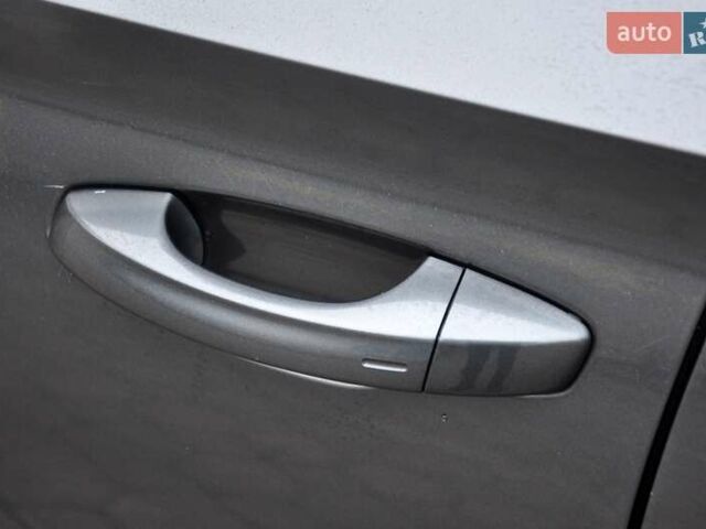 Шкода Суперб, объемом двигателя 1.6 л и пробегом 240 тыс. км за 17600 $, фото 14 на Automoto.ua