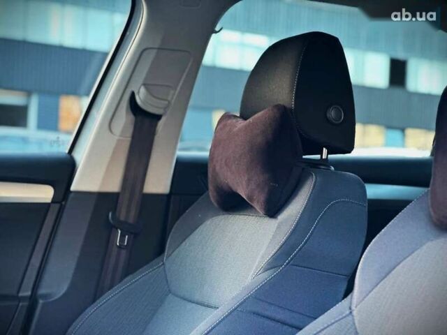 Шкода Суперб, об'ємом двигуна 2 л та пробігом 120 тис. км за 26300 $, фото 26 на Automoto.ua