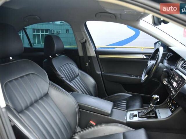 Шкода Суперб, объемом двигателя 1.6 л и пробегом 240 тыс. км за 17600 $, фото 32 на Automoto.ua