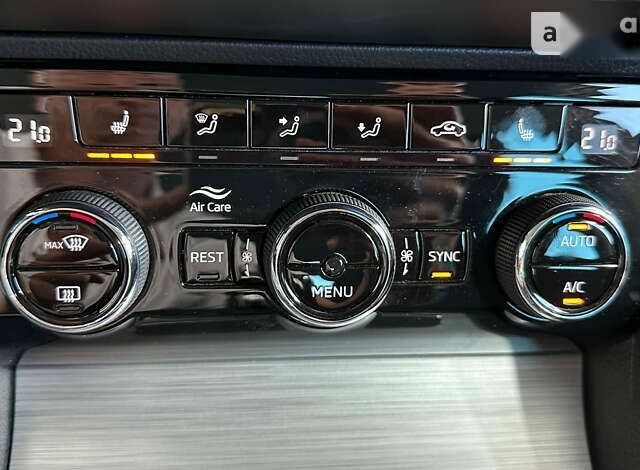 Шкода Суперб, об'ємом двигуна 2 л та пробігом 142 тис. км за 23250 $, фото 26 на Automoto.ua