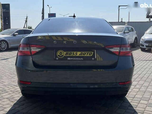 Шкода Суперб, объемом двигателя 2 л и пробегом 313 тыс. км за 20900 $, фото 5 на Automoto.ua
