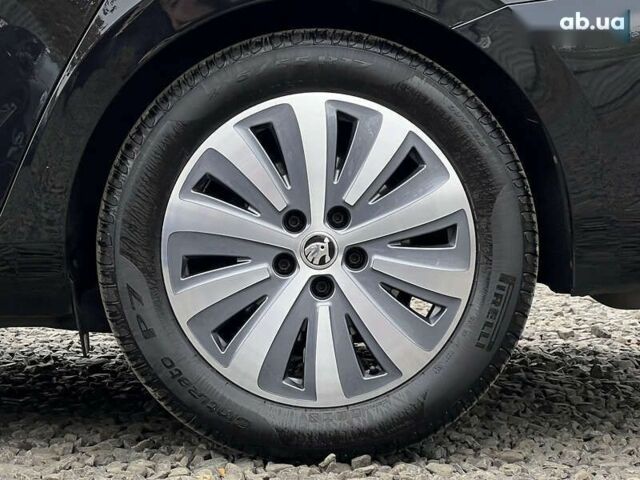 Шкода Суперб, об'ємом двигуна 2 л та пробігом 173 тис. км за 27700 $, фото 25 на Automoto.ua