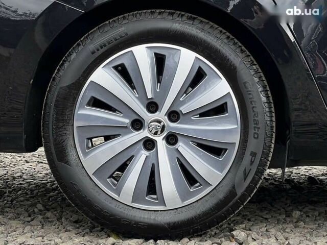 Шкода Суперб, об'ємом двигуна 2 л та пробігом 173 тис. км за 27700 $, фото 23 на Automoto.ua