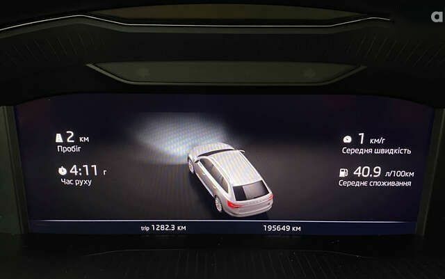 Шкода Суперб, объемом двигателя 2 л и пробегом 195 тыс. км за 25550 $, фото 13 на Automoto.ua