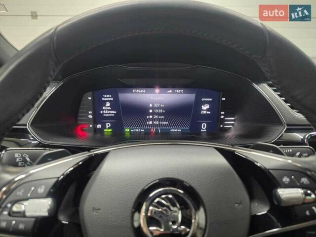 Шкода Суперб, объемом двигателя 1.4 л и пробегом 48 тыс. км за 43590 $, фото 13 на Automoto.ua