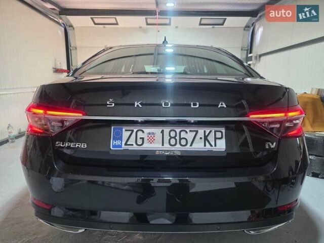 Шкода Суперб, объемом двигателя 1.4 л и пробегом 48 тыс. км за 43590 $, фото 2 на Automoto.ua