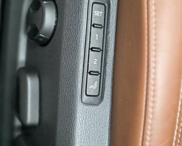 Шкода Суперб, объемом двигателя 1.4 л и пробегом 48 тыс. км за 43590 $, фото 23 на Automoto.ua