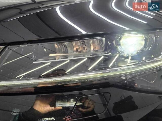 Шкода Суперб, объемом двигателя 1.4 л и пробегом 48 тыс. км за 43590 $, фото 20 на Automoto.ua