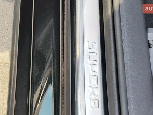 Шкода Суперб, объемом двигателя 1.98 л и пробегом 0 тыс. км за 45708 $, фото 10 на Automoto.ua