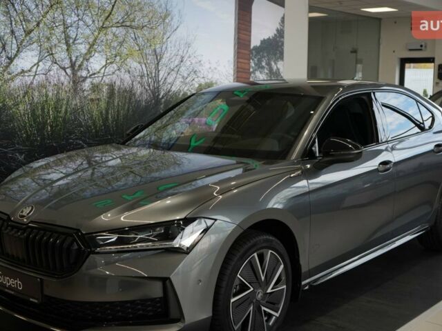 купить новое авто Шкода Суперб 2025 года от официального дилера Моторкрафт Шкода фото