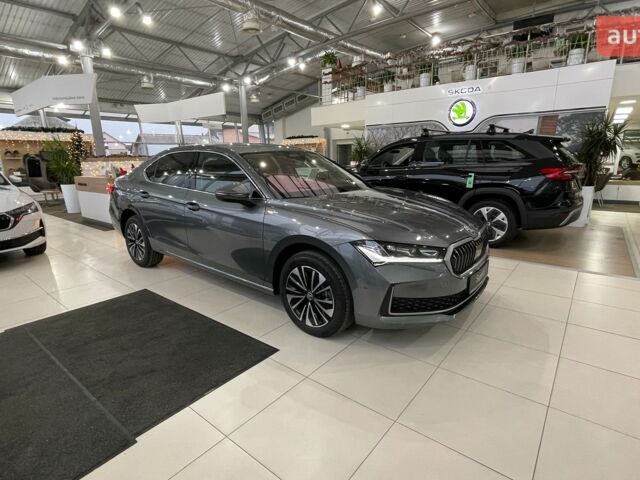 купить новое авто Шкода Суперб 2025 года от официального дилера Прага Авто на Кільцевій Шкода фото