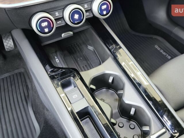 Шкода Суперб, об'ємом двигуна 1.97 л та пробігом 0 тис. км за 50266 $, фото 24 на Automoto.ua