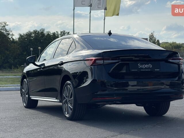 Шкода Суперб, объемом двигателя 1.97 л и пробегом 0 тыс. км за 52244 $, фото 4 на Automoto.ua