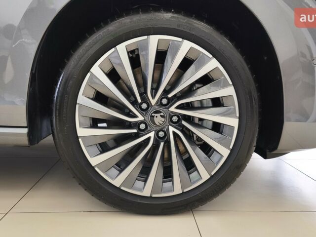 Шкода Суперб 2025 в Кропивницком (Кировограде) на Automoto.ua Шкода Суперб, объемом двигателя 1.97 л и пробегом 0 тыс. км за 49905 $, фото 7 на Automoto.ua