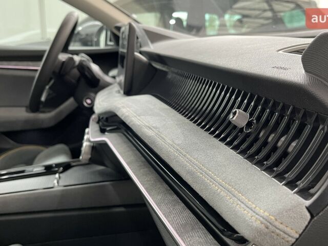 Шкода Суперб, объемом двигателя 1.98 л и пробегом 0 тыс. км за 41127 $, фото 35 на Automoto.ua