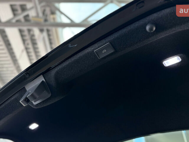 Шкода Суперб, объемом двигателя 1.98 л и пробегом 0 тыс. км за 54072 $, фото 24 на Automoto.ua