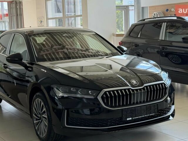 Шкода Суперб 2025 у Харкові на Automoto.ua Шкода Суперб, об'ємом двигуна 1.98 л та пробігом 0 тис. км за 50109 $, фото 3 на Automoto.ua