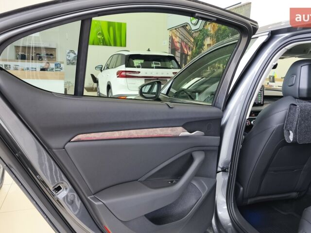 Шкода Суперб 2025 в Кропивницком (Кировограде) на Automoto.ua Шкода Суперб, объемом двигателя 1.97 л и пробегом 0 тыс. км за 49905 $, фото 31 на Automoto.ua