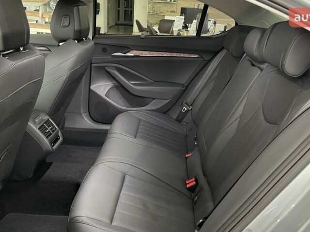 Шкода Суперб, объемом двигателя 1.98 л и пробегом 0 тыс. км за 52037 $, фото 12 на Automoto.ua