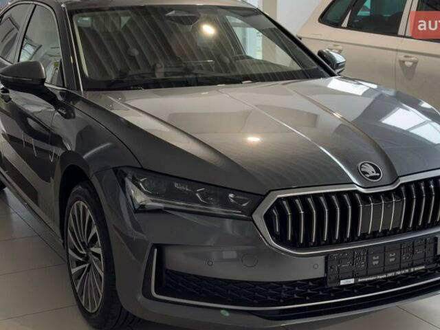 Шкода Суперб, об'ємом двигуна 1.97 л та пробігом 0 тис. км за 41893 $, фото 2 на Automoto.ua