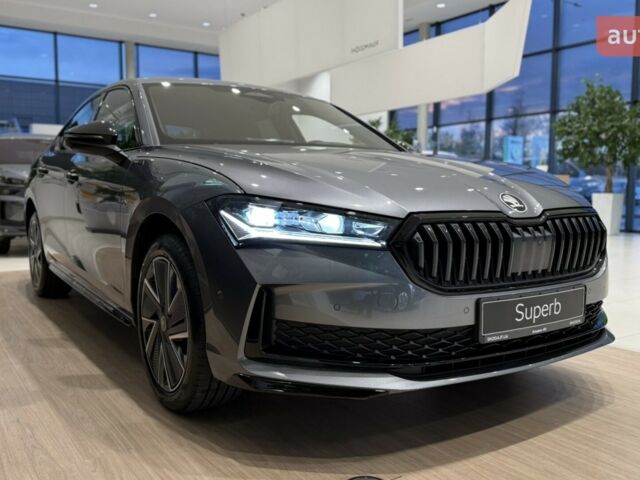 Шкода Суперб 2025 року купити нове авто Шкода Суперб 2025 року від офіційного дилера Альянс-ІФ Skoda Шкода фото