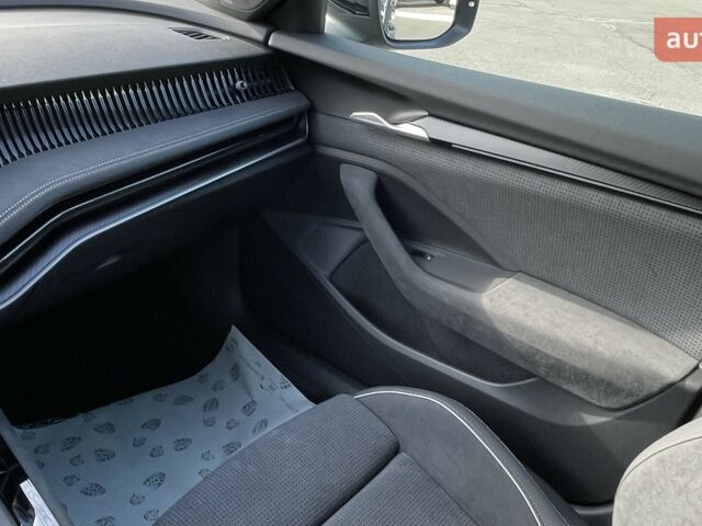 Шкода Суперб, объемом двигателя 1.97 л и пробегом 0 тыс. км за 52244 $, фото 32 на Automoto.ua