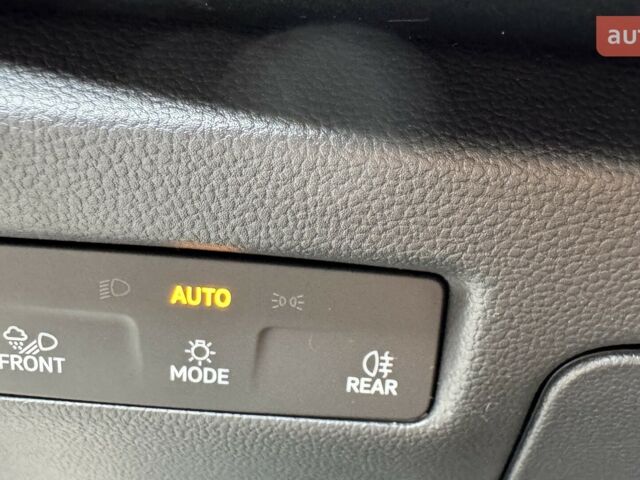 Шкода Суперб, объемом двигателя 1.98 л и пробегом 0 тыс. км за 49705 $, фото 29 на Automoto.ua