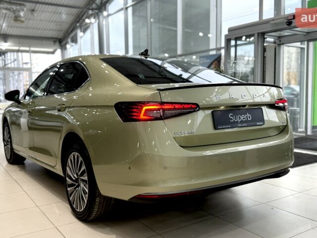 Шкода Суперб, объемом двигателя 1.97 л и пробегом 0 тыс. км за 48818 $, фото 2 на Automoto.ua