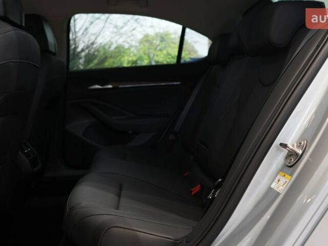 купить новое авто Шкода Суперб 2026 года от официального дилера Моторкрафт Шкода фото